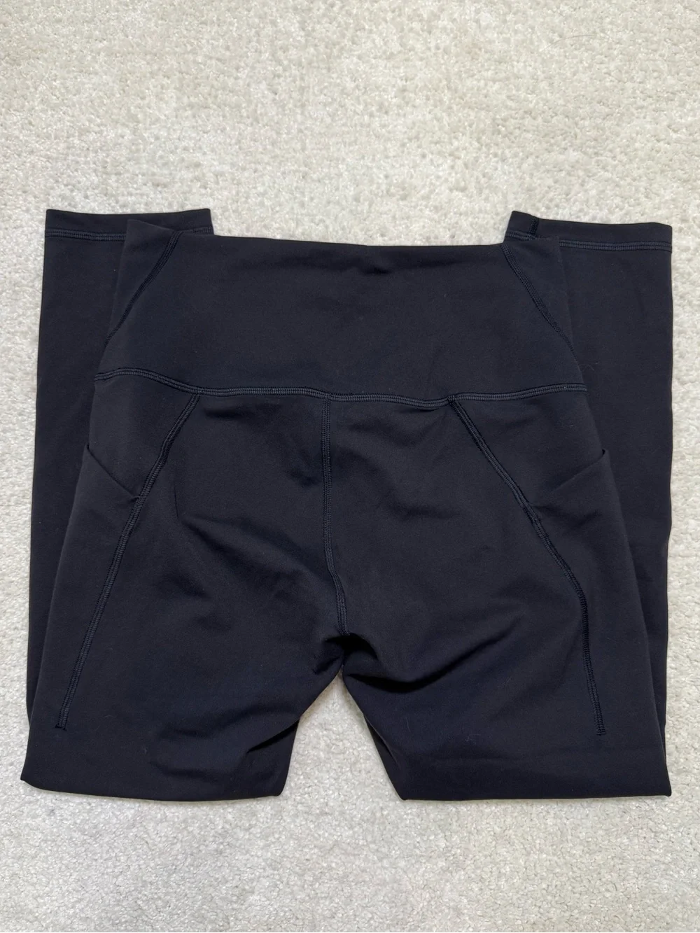 Lululemon Wunder Train High Rise Crop Leggings with Pockets 23